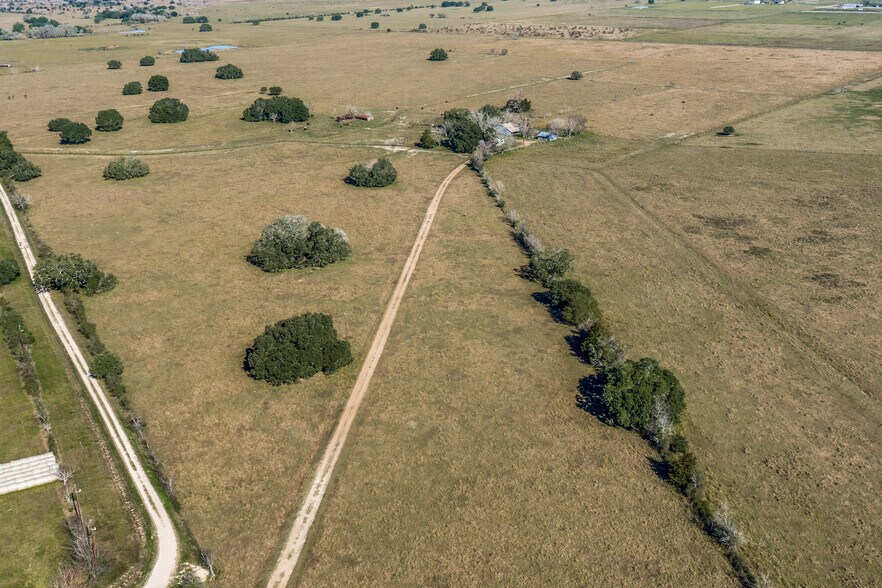 More Photos Of 3671 W Fm 1093 Rd, Wallis Land For Sale