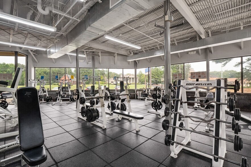 More Photos Of 3634 Austin Peay Hwy, Memphis Medical For Lease