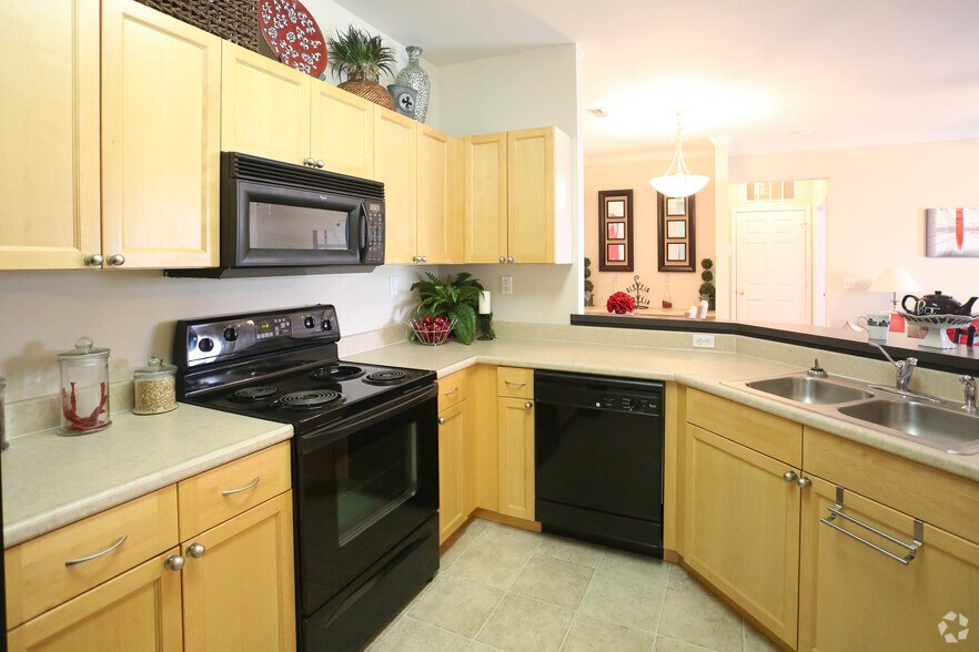 More Photos Of 1200 Greenfield Pl, O'Fallon Apartments For Sale