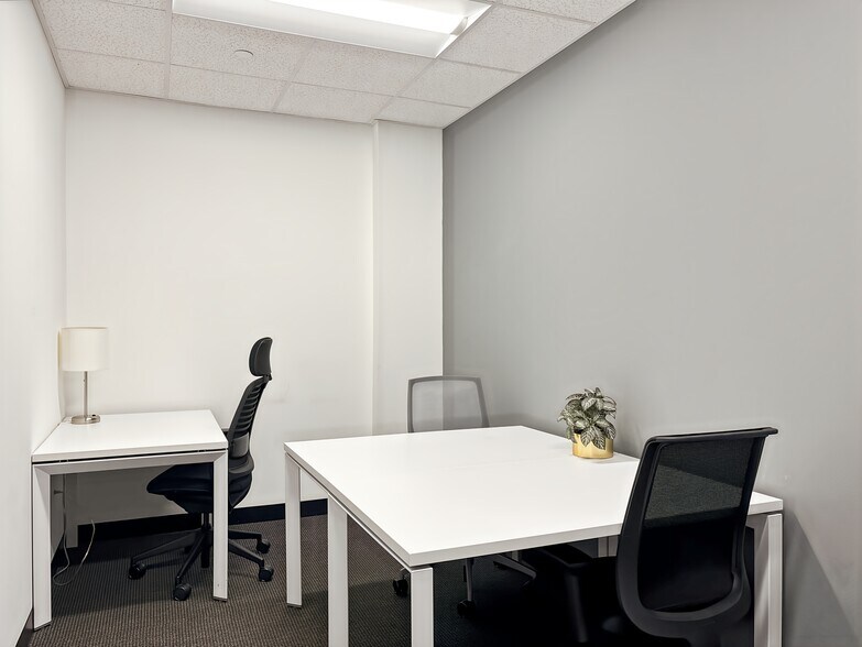 More Photos Of 101 Arch St, Boston Coworking Space