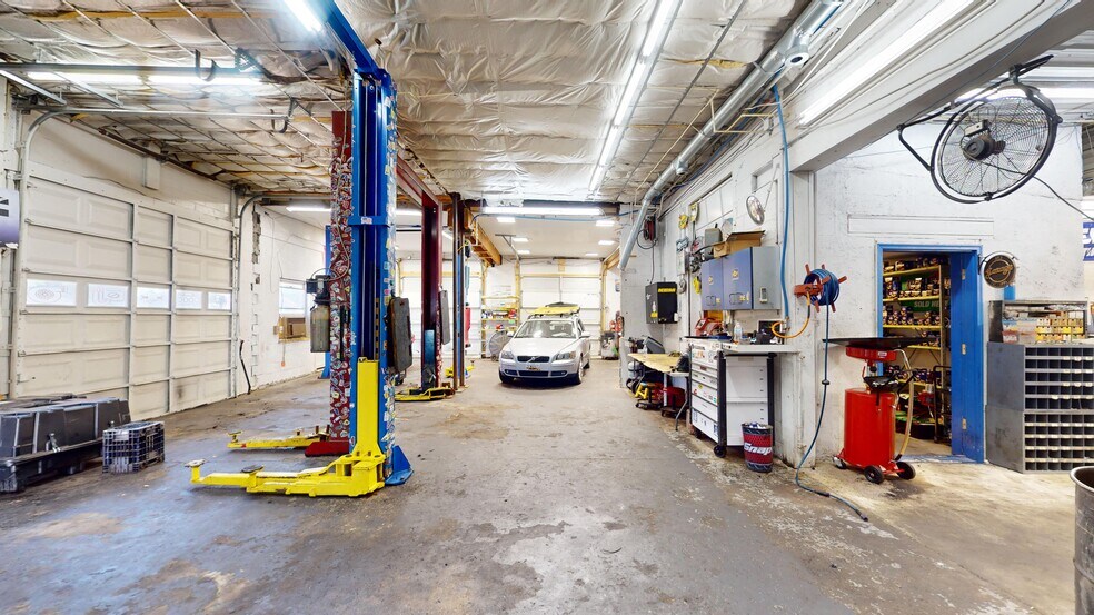 More Photos Of 2270 Solomons Island Rd, Huntingtown Auto Repair For Sale