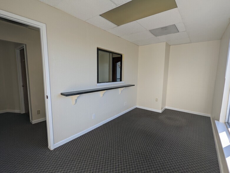 799 Fletcher Ln, Hayward, CA 94544 Office For Sale