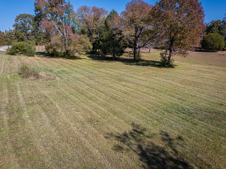 More Photos Of 0 W Main St, Parsons Land For Sale