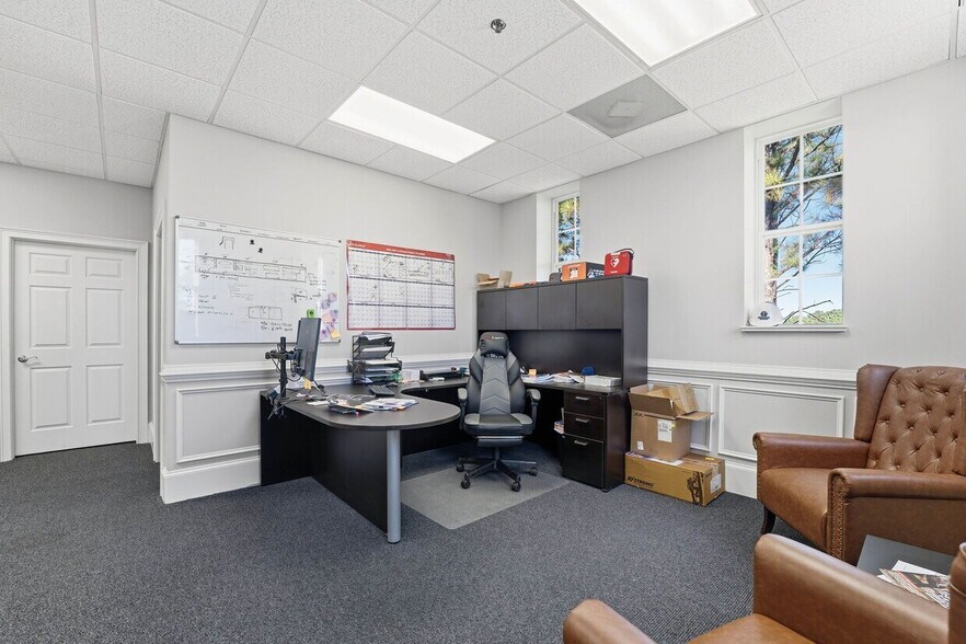 More Photos Of 1600 River Park Blvd, Woodstock Office For Sale