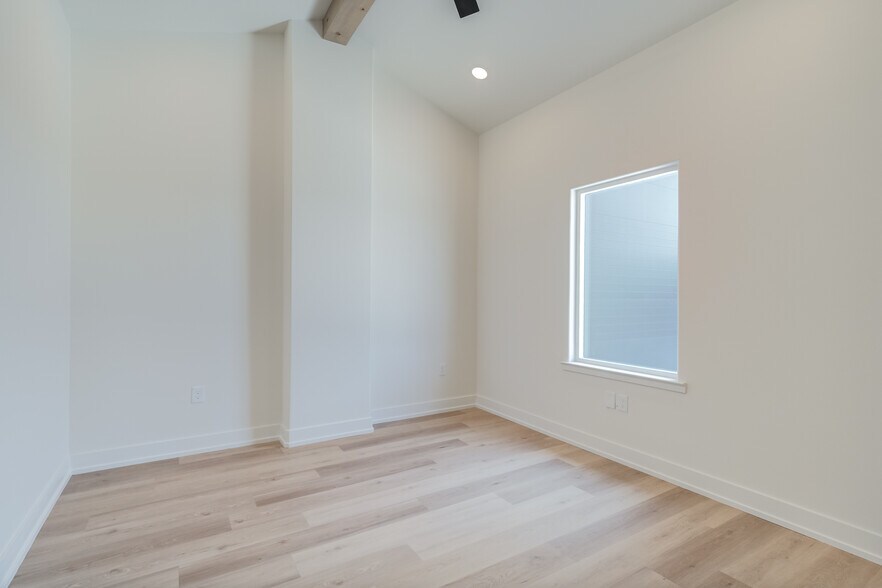 More Photos Of 5311 Private 7320 rd, Lubbock Industrial For Sale