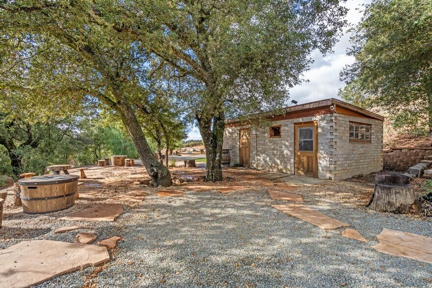 More Photos Of 4700 Highway 78, Julian Specialty For Sale