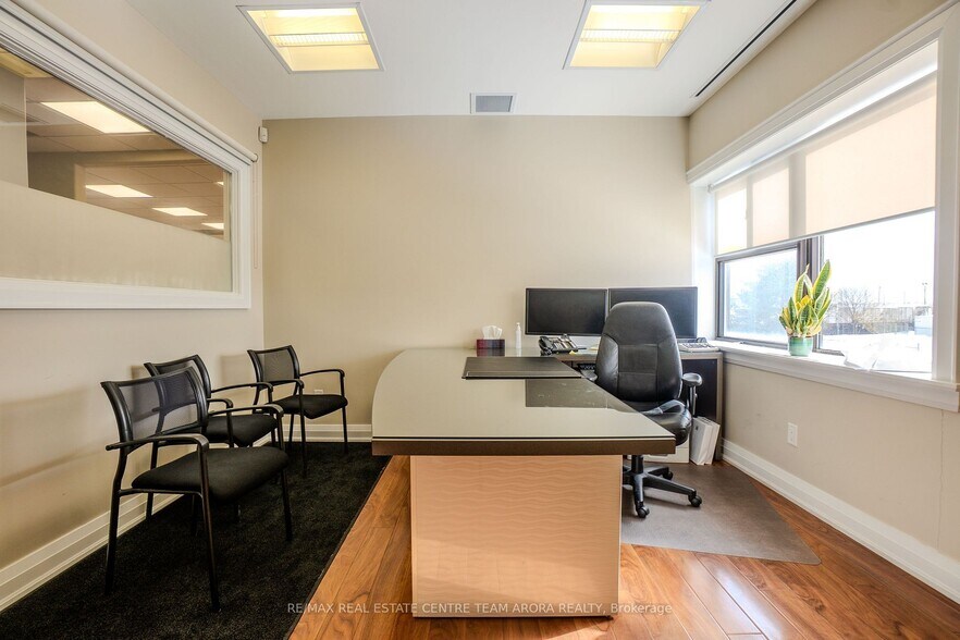 More Photos Of 1804 Alstep Dr, Mississauga Office For Lease