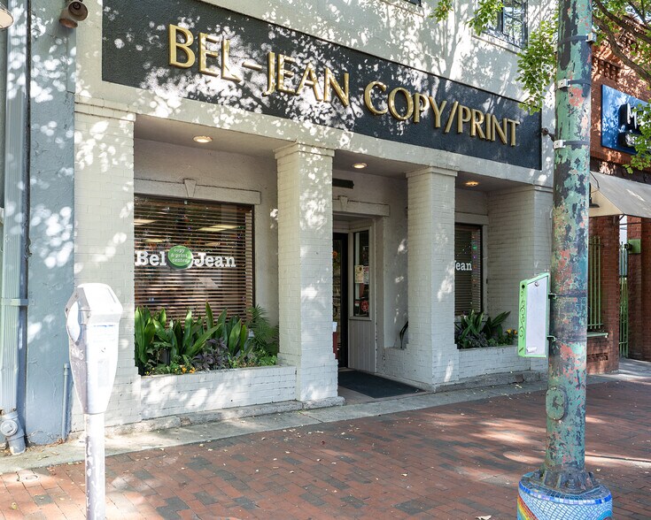 Primary Photo Of 163 E Broad St, Athens Storefront For Lease