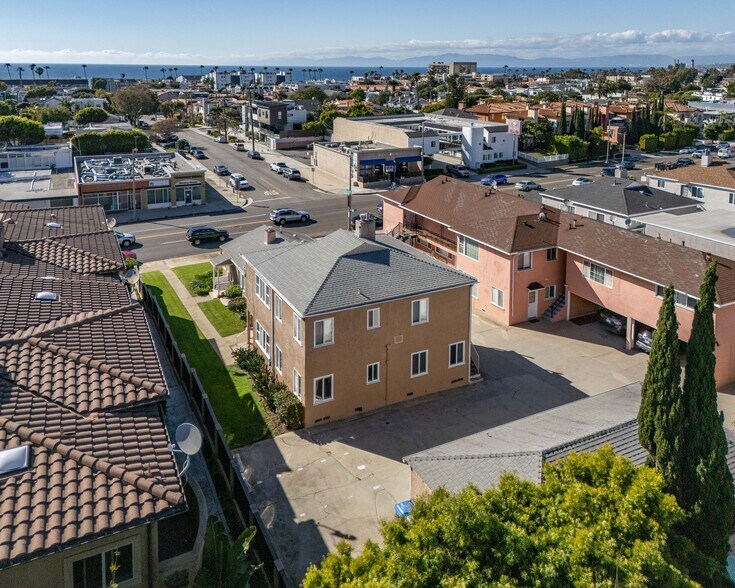 More Photos Of 702 S Pacific Coast Hwy, Redondo Beach Multifamily For Sale