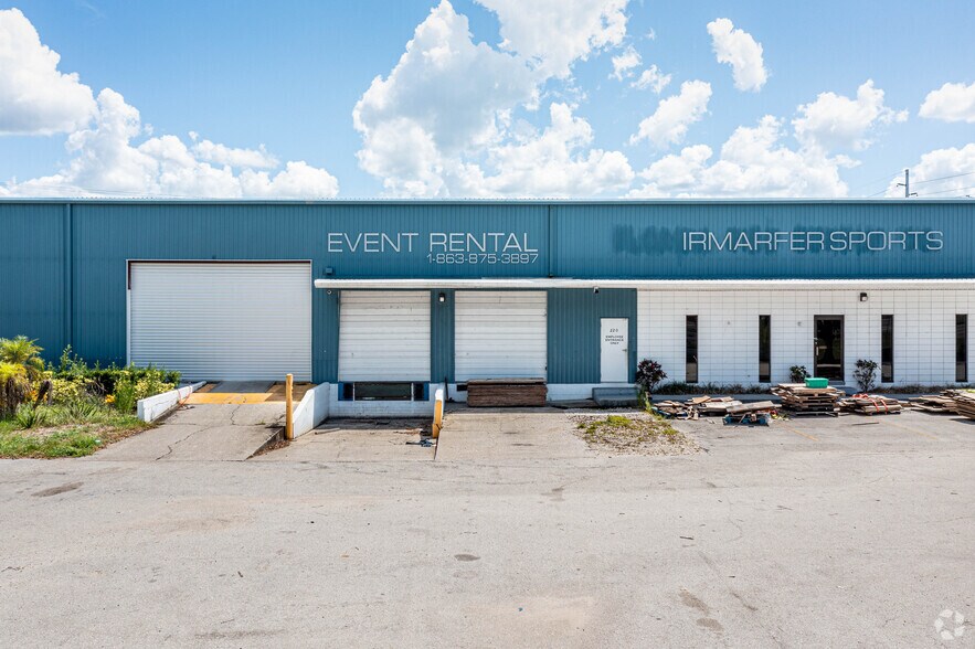 More Photos Of 220 Recker Hwy, Auburndale Warehouse For Lease