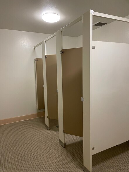 More Photos Of 3939 San Pablo Dam Rd, El Sobrante Bank For Lease
