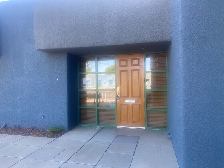 More Photos Of 1700 E Fort Lowell Rd, Tucson Medical For Lease