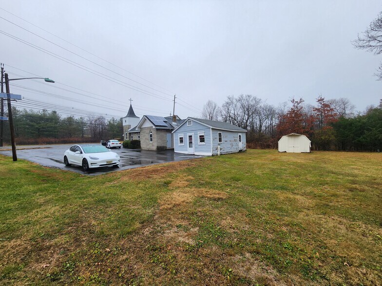 More Photos Of 19 Co 518 Rt, Montgomery Specialty For Sale