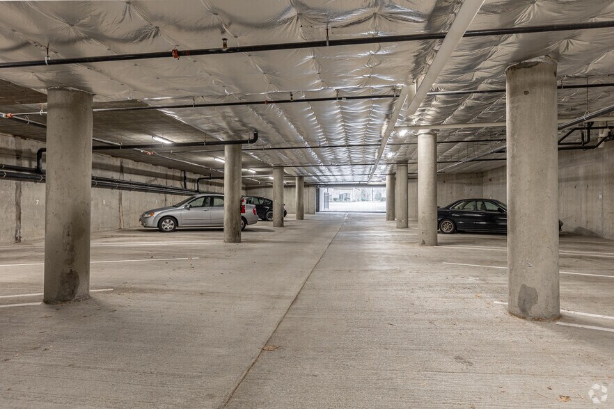 More Photos Of 188 NW 3rd St, Gresham Apartments For Lease