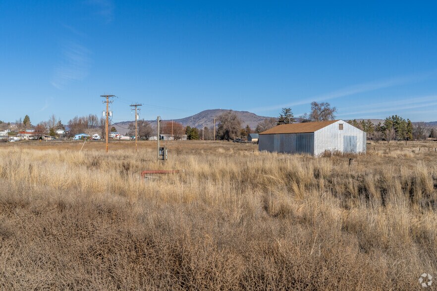 More Photos Of 4606 Southside Expy, Klamath Falls Land For Sale