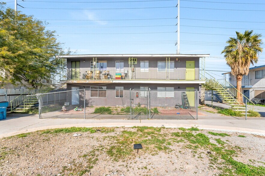 More Photos Of 5104 Pebble Beach Blvd, Las Vegas Apartments For Sale