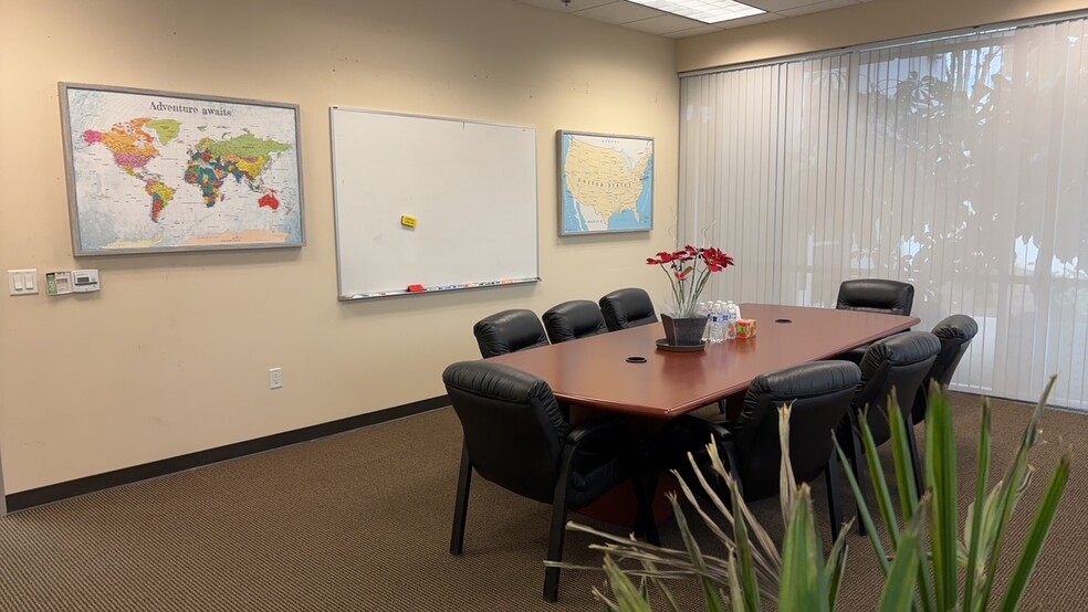 More Photos Of 11450 Philadelphia St, Jurupa Valley Distribution For Lease