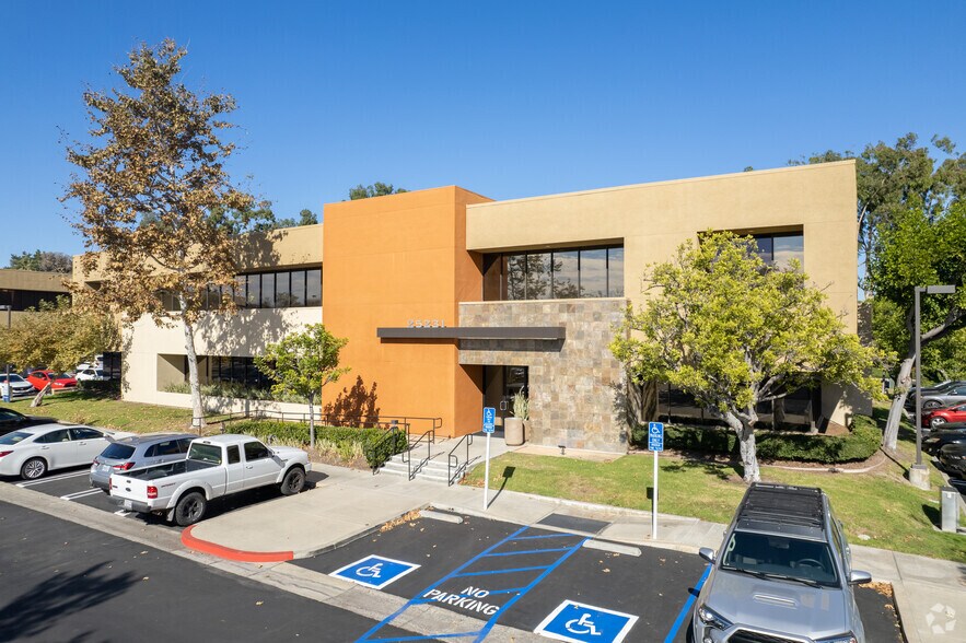 More Photos Of 25231 Paseo de Alicia, Laguna Hills Unknown For Lease