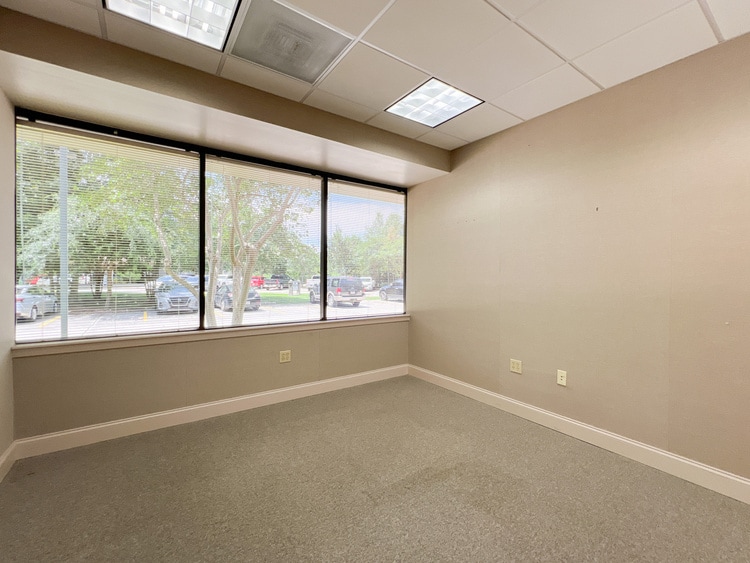 More Photos Of , Mandeville Office For Sale