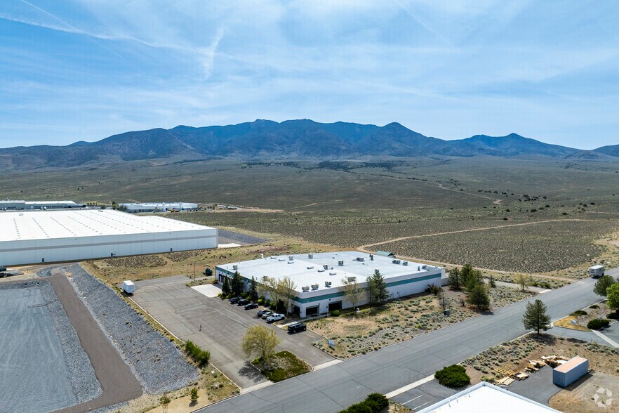 More Photos Of 10 Airpark Vista Blvd, Dayton Warehouse For Sale