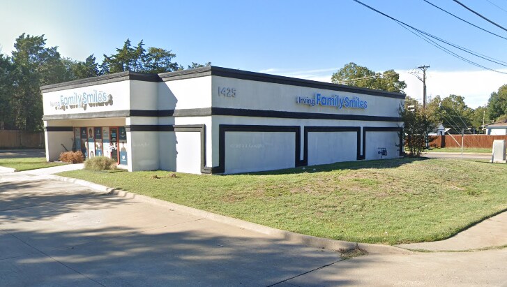 Primary Photo Of 1425 N O'Connor Rd, Irving Medical For Sale