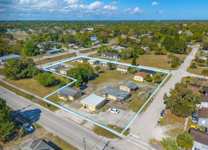 More Photos Of 2603 Booker St, Fort Pierce Apartments For Sale