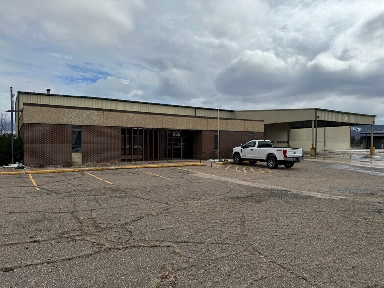 More Photos Of 809 S 62nd Ave, Wausau Distribution For Lease