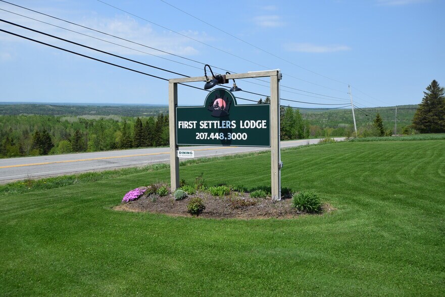 More Photos Of 341 US Route 1, Weston Hotel For Lease