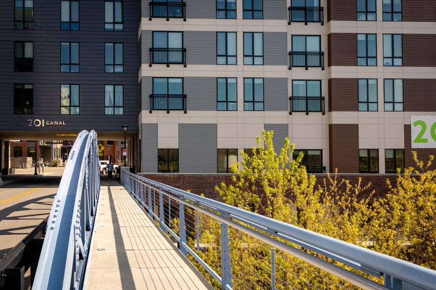 More Photos Of 201 Canal St, Lowell Apartments For Lease
