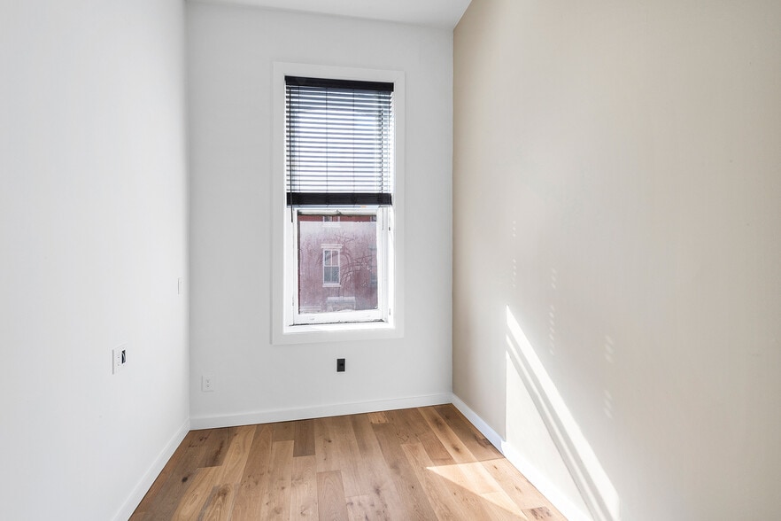 More Photos Of 1935 Spruce St, Philadelphia Apartments For Sale