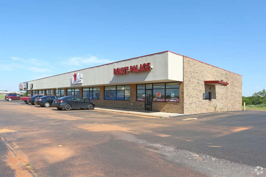 More Photos Of 1432 Piedmont Rd N, Piedmont Department Store For Sale