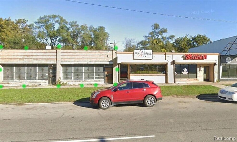 Primary Photo Of 18230 W 7 Mile Rd, Detroit Flex For Sale
