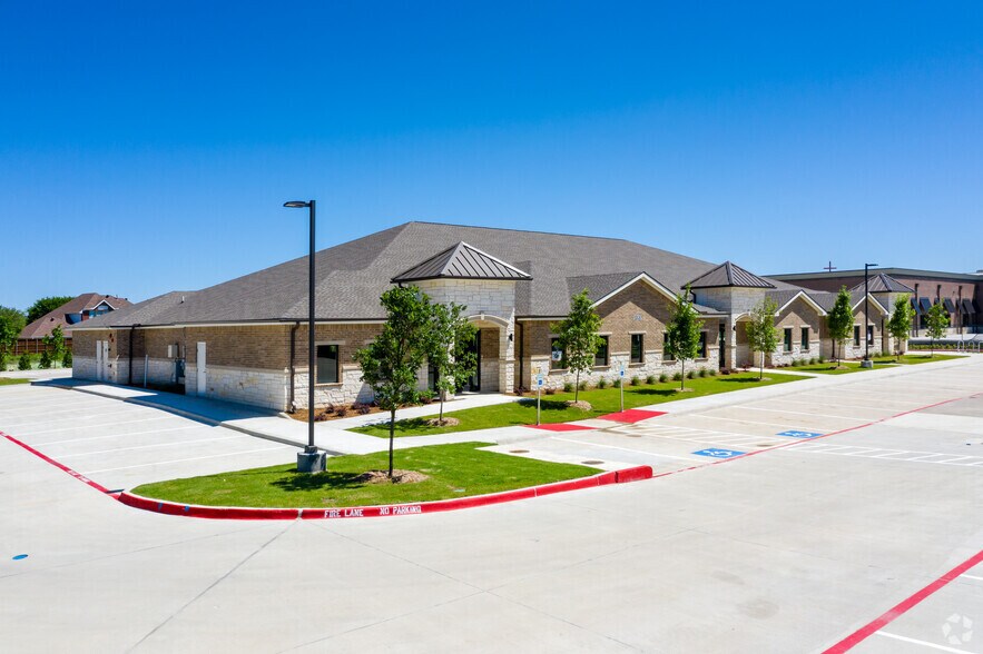 More Photos Of 12530 Lebanon Rd, Frisco Medical For Sale