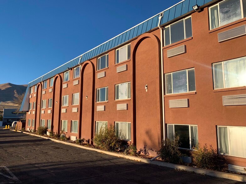 More Photos Of 125 E Winnemucca Blvd, Winnemucca Hotel For Sale