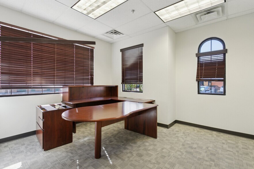 More Photos Of 3400 N Dysart Rd, Avondale Medical For Lease