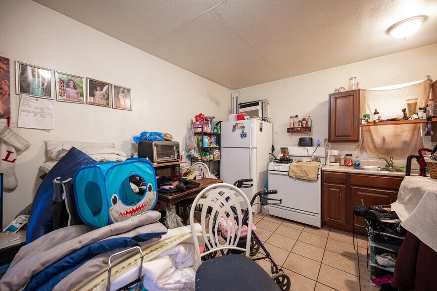 More Photos Of 5900 Cassedy Ln, Las Vegas Apartments For Sale