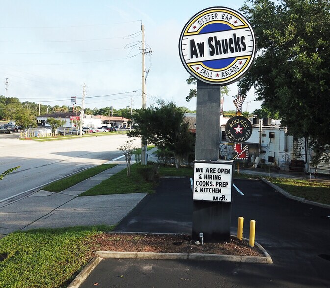 More Photos Of 9743 Old Saint Augustine Rd, Jacksonville Restaurant For Sale