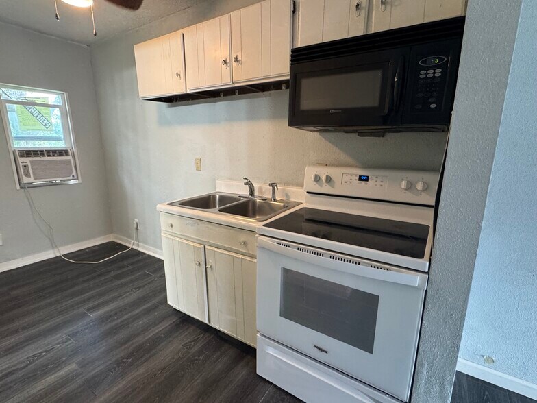 More Photos Of , Decatur Multifamily For Sale