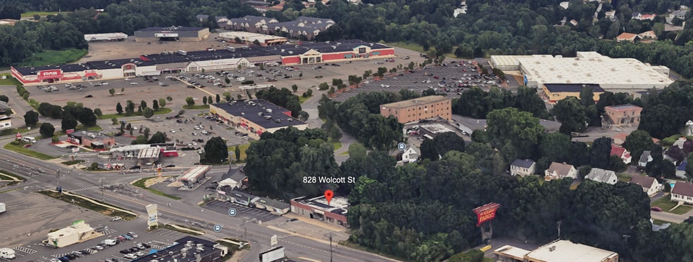 More Photos Of 828 Wolcott St, Waterbury General Retail For Sale