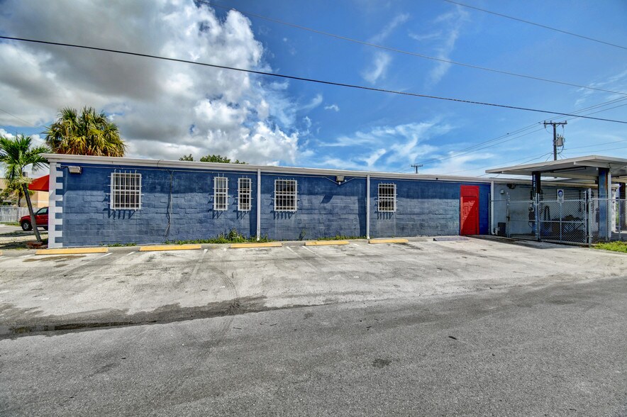 More Photos Of 502 NE 3rd St, Boynton Beach Auto Repair For Sale