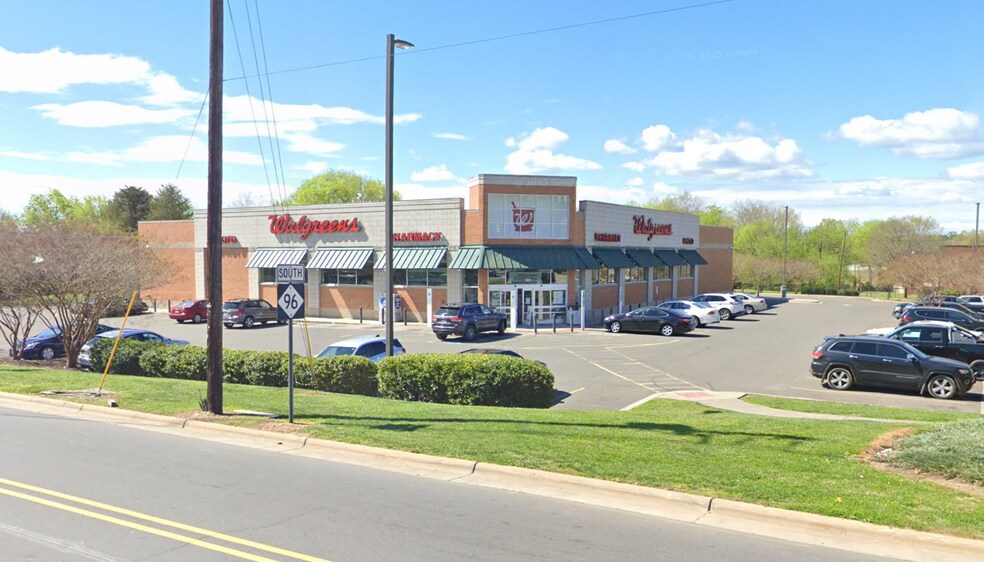 More Photos Of 201 Hillsboro St, Oxford Drugstore For Sale