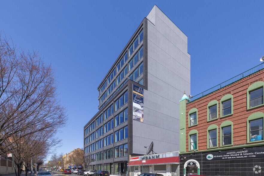 More Photos Of 3501 36th Ave, Astoria Coworking Space