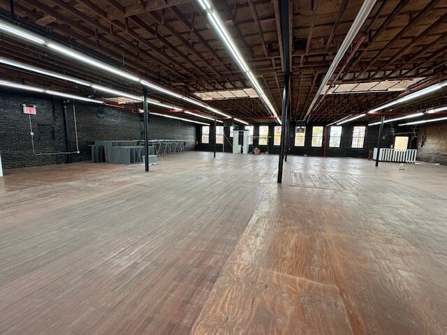 More Photos Of 1325 Broadway, Brooklyn General Retail For Lease