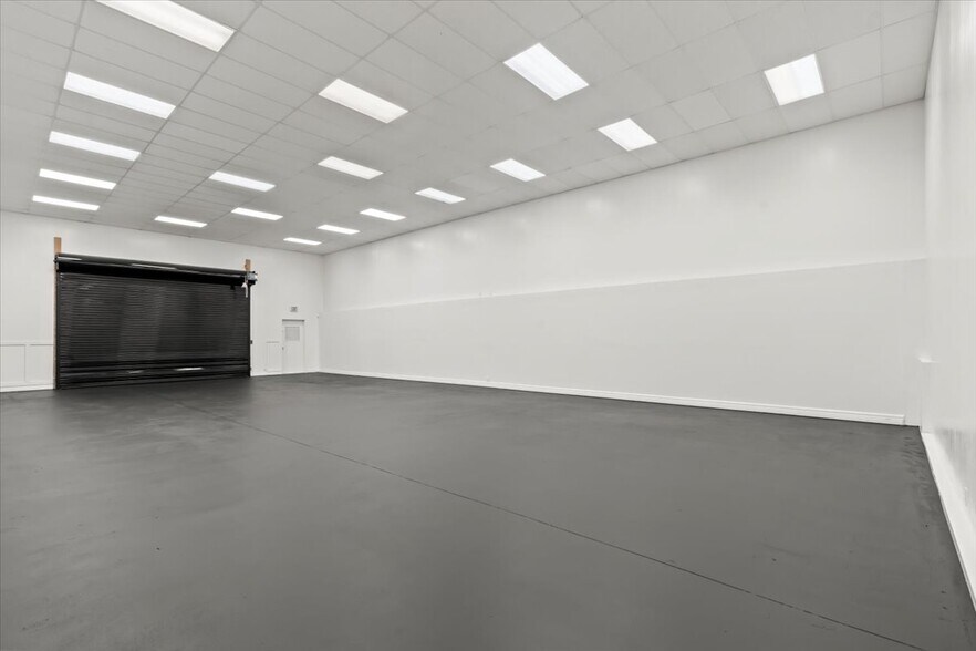 More Photos Of 90 Cross St, Layton Freestanding For Sale