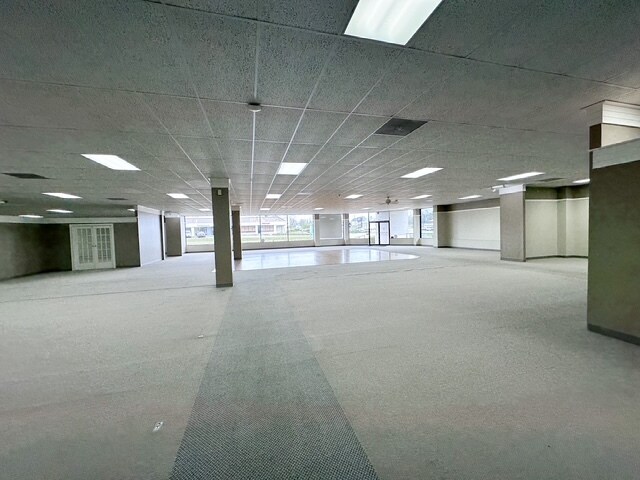 More Photos Of 307 E 1st St, Vidalia Freestanding For Sale