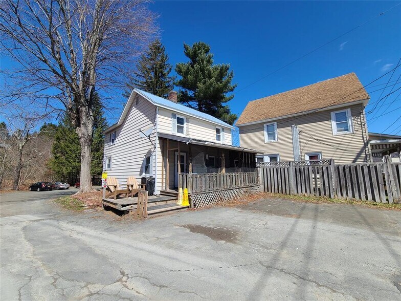 More Photos Of 108 Main St, Livingston Manor Convenience Store For Sale