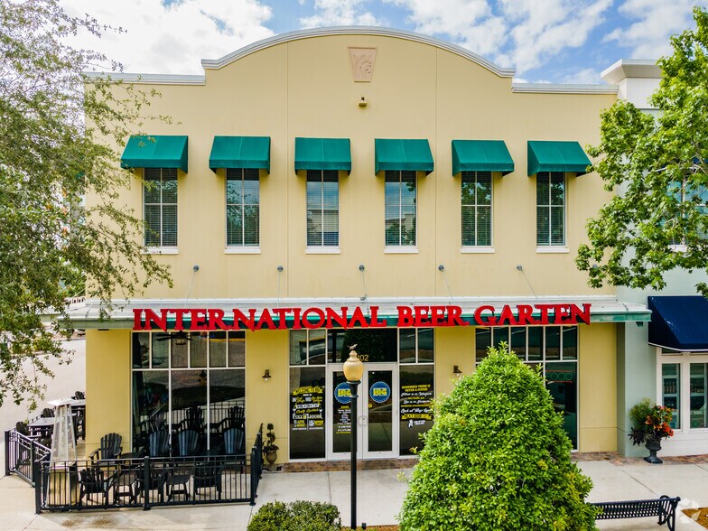 More Photos Of 16540 Pointe Village Dr, Lutz Storefront Retail Office For Lease