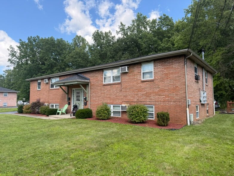 More Photos Of 170 Kendall Ave, Campbell Multifamily For Sale