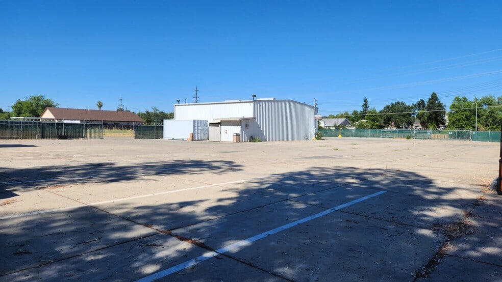 Primary Photo Of 4835 Rio Linda Blvd, Sacramento Warehouse For Lease