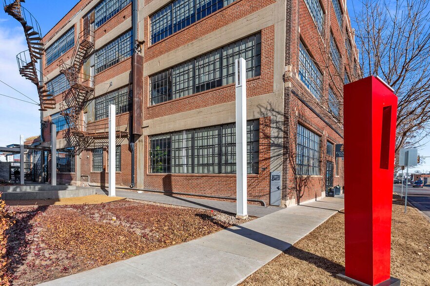 More Photos Of 1101 N Broadway Ave, Oklahoma City Loft Creative Space For Lease